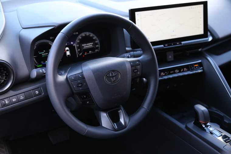 Vehicle Image 9