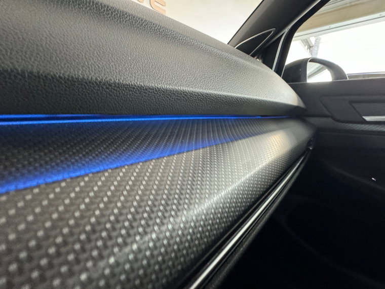 Vehicle Image 33