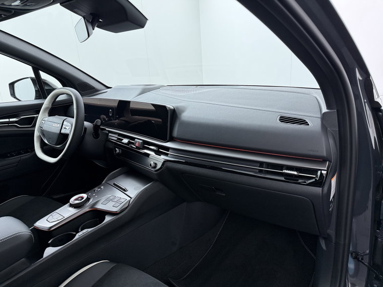 Vehicle Image 39