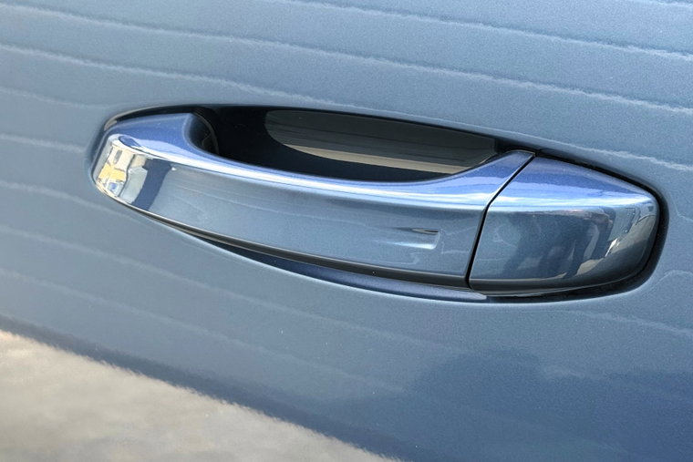 Vehicle Image 23