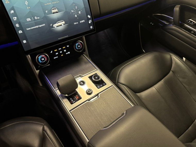 Vehicle Image 39