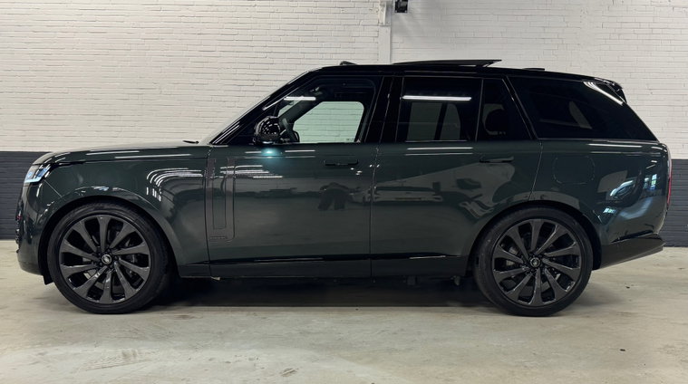 Vehicle Image 7