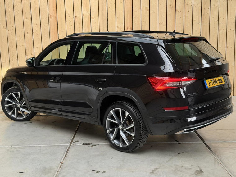 Vehicle Image 38