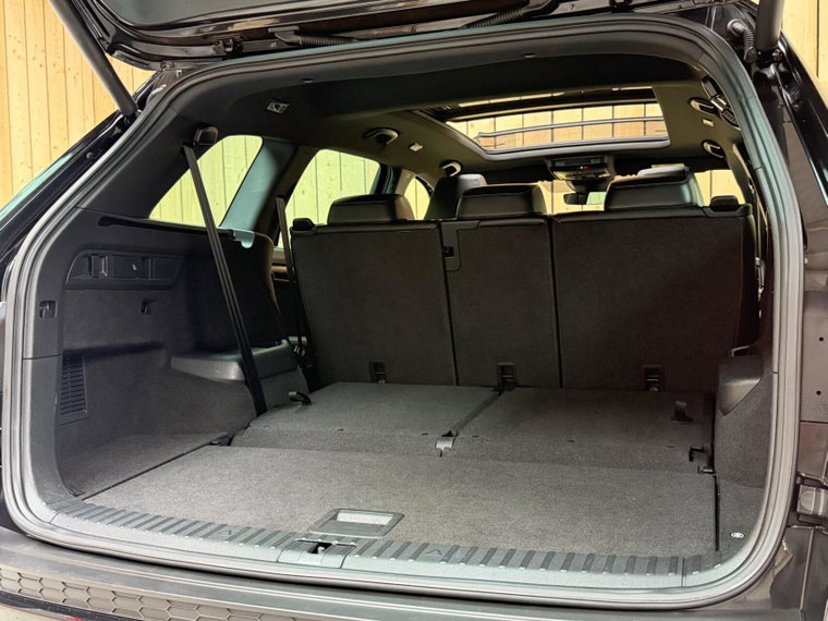 Vehicle Image 45