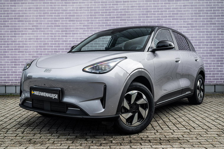 Geely E2