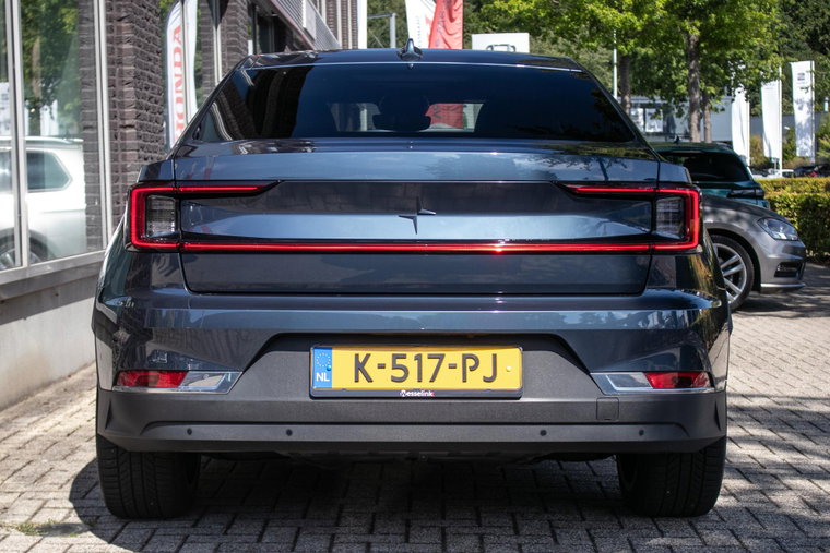 Vehicle Image 13