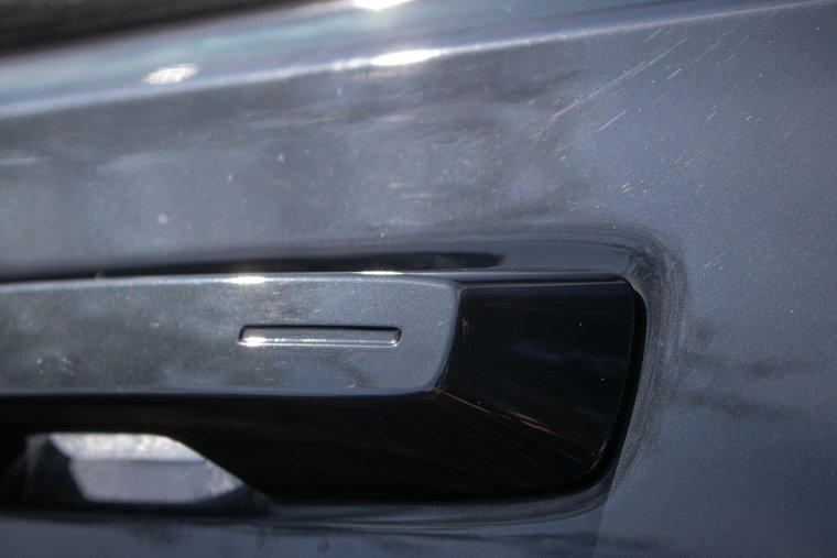 Vehicle Image 38