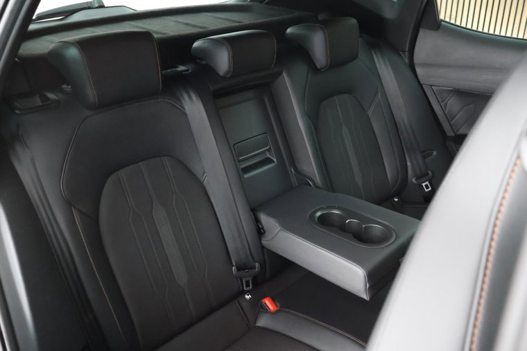Vehicle Image 37