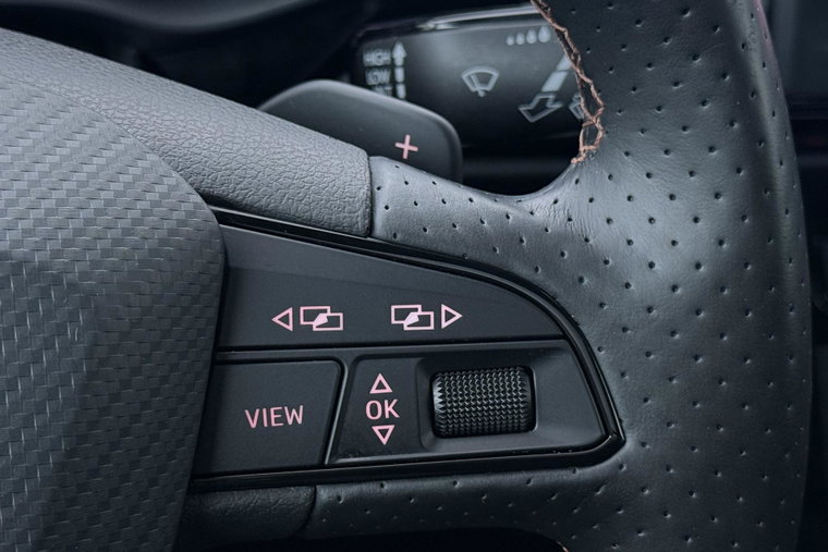 Vehicle Image 40