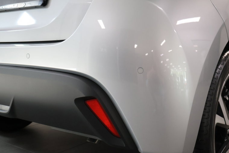 Vehicle Image 30