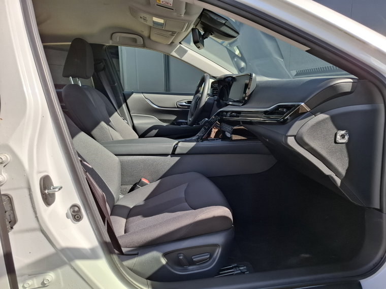 Vehicle Image 30