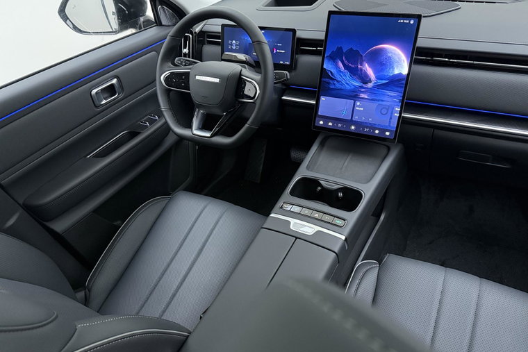 Vehicle Image 18