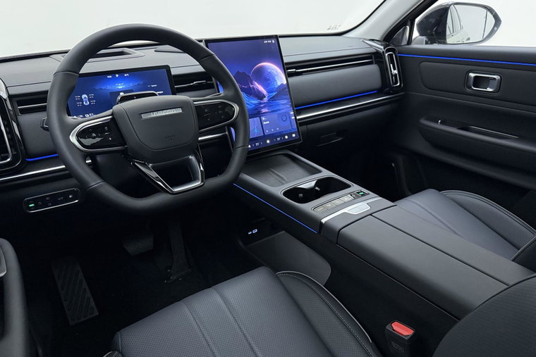 Vehicle Image 21