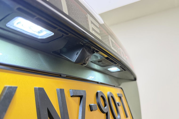 Vehicle Image 7