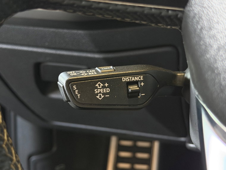 Vehicle Image 38