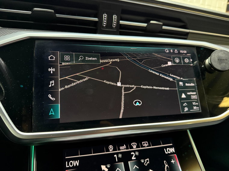 Vehicle Image 36