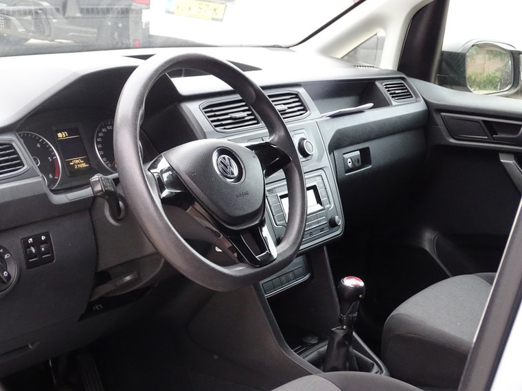 Vehicle Image 17