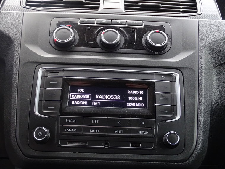 Vehicle Image 24