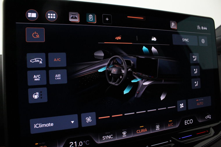 Vehicle Image 36