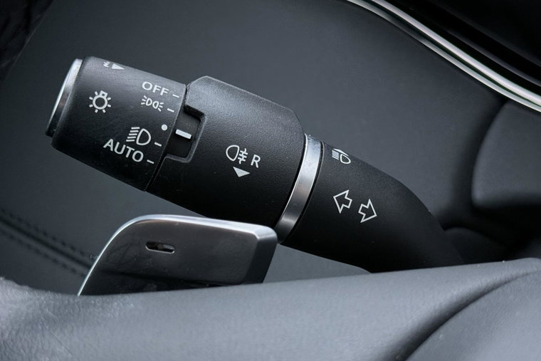 Vehicle Image 35