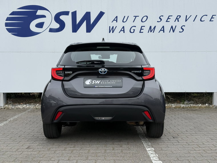 Vehicle Image 7