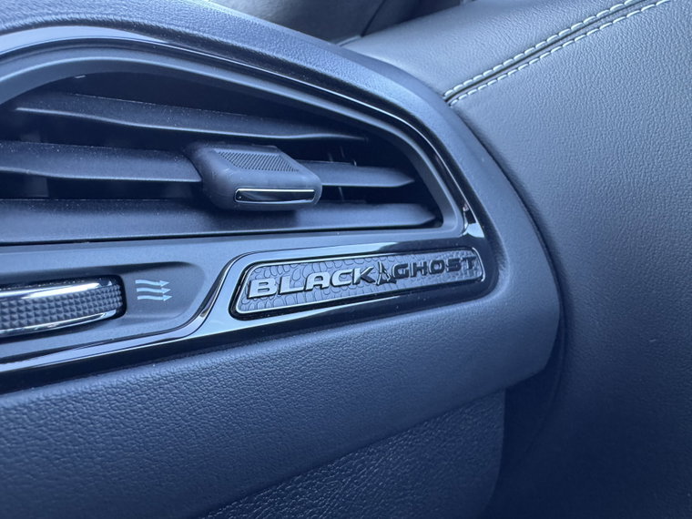 Vehicle Image 28