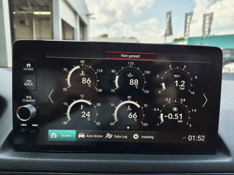 Vehicle Image 19