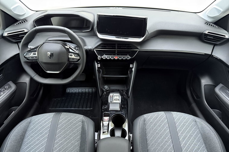 Vehicle Image 31