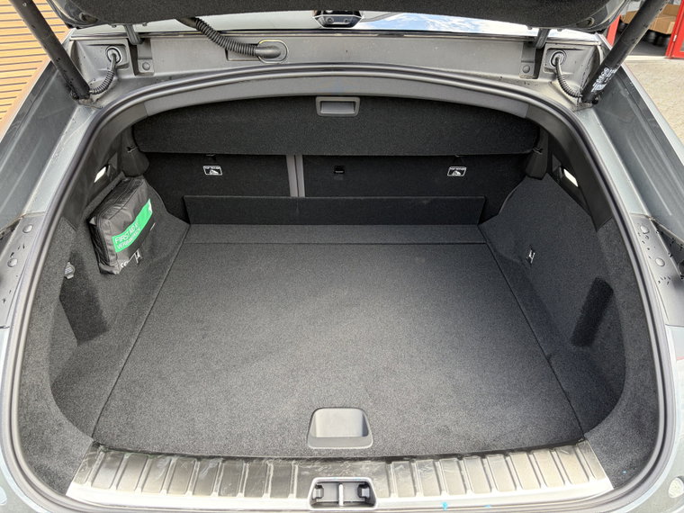Vehicle Image 25