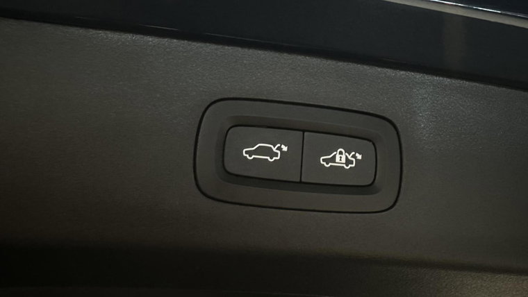 Vehicle Image 43
