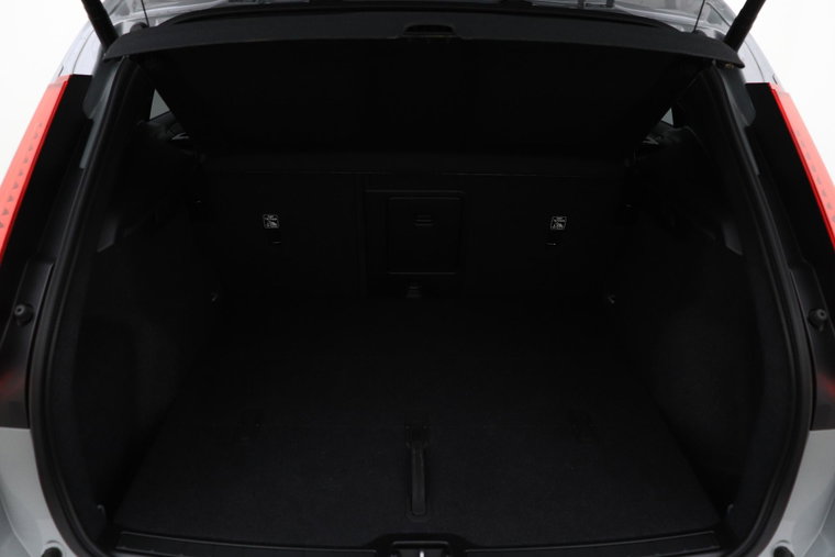 Vehicle Image 52