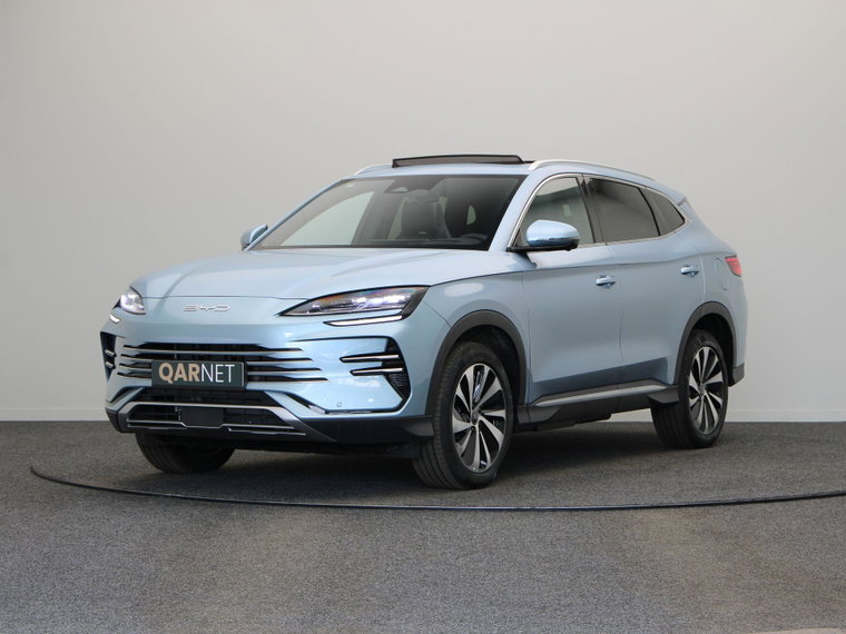 Vehicle Image 16