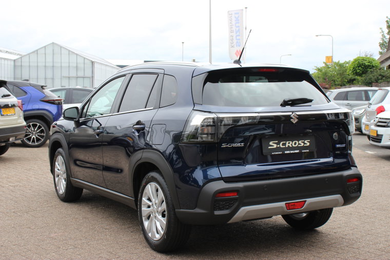 Vehicle Image 14