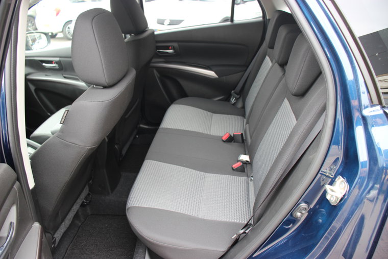 Vehicle Image 9