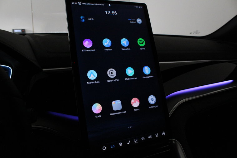 Vehicle Image 36