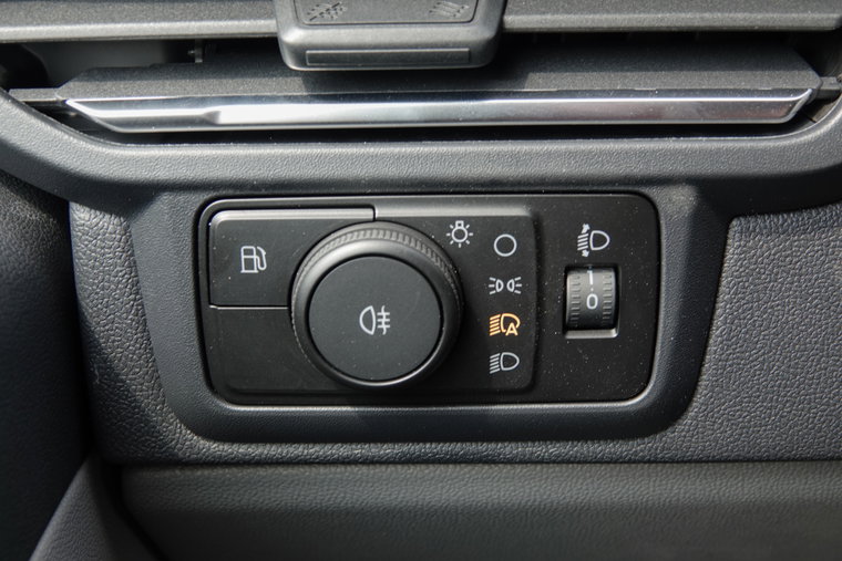 Vehicle Image 33