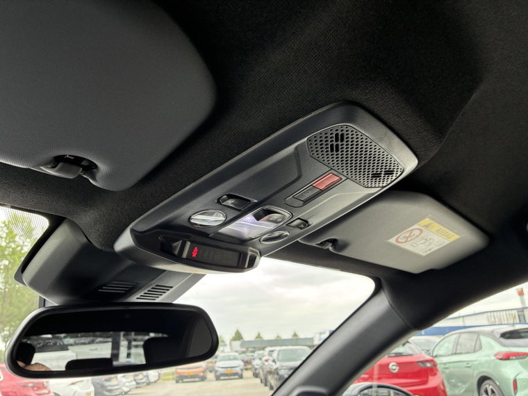 Vehicle Image 37