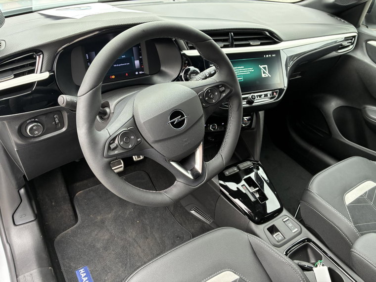 Vehicle Image 41
