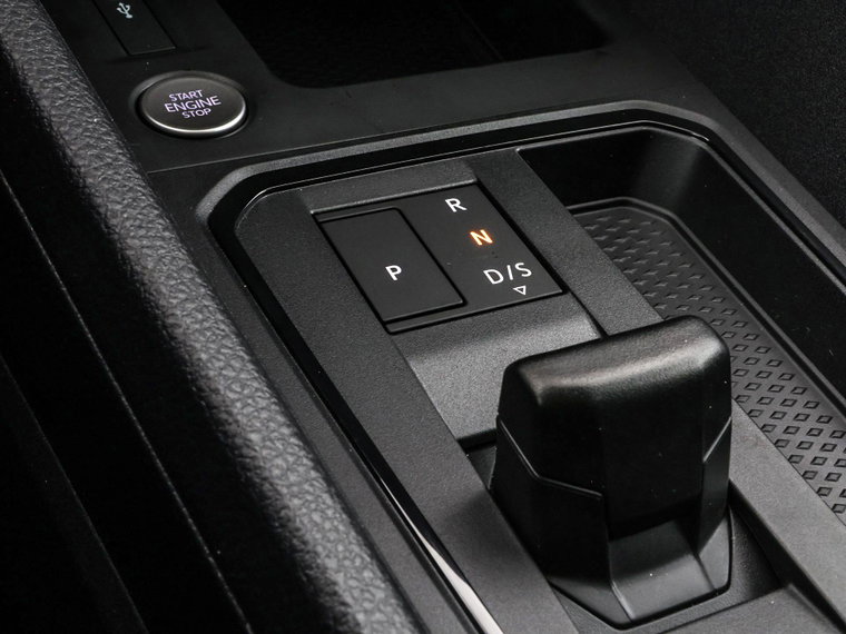 Vehicle Image 40