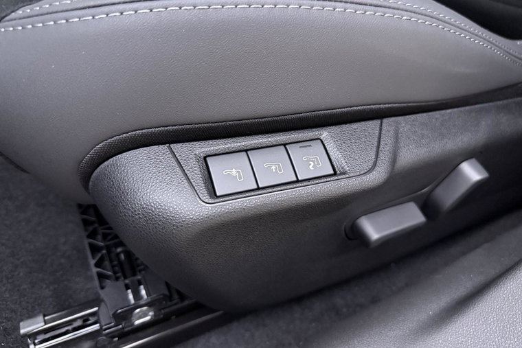 Vehicle Image 20