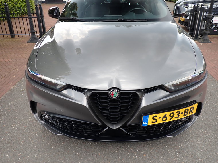 Vehicle Image 39