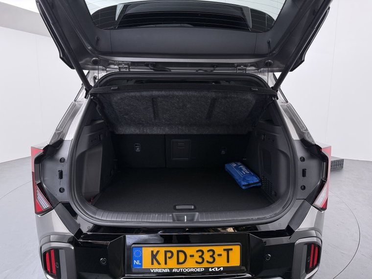 Vehicle Image 38