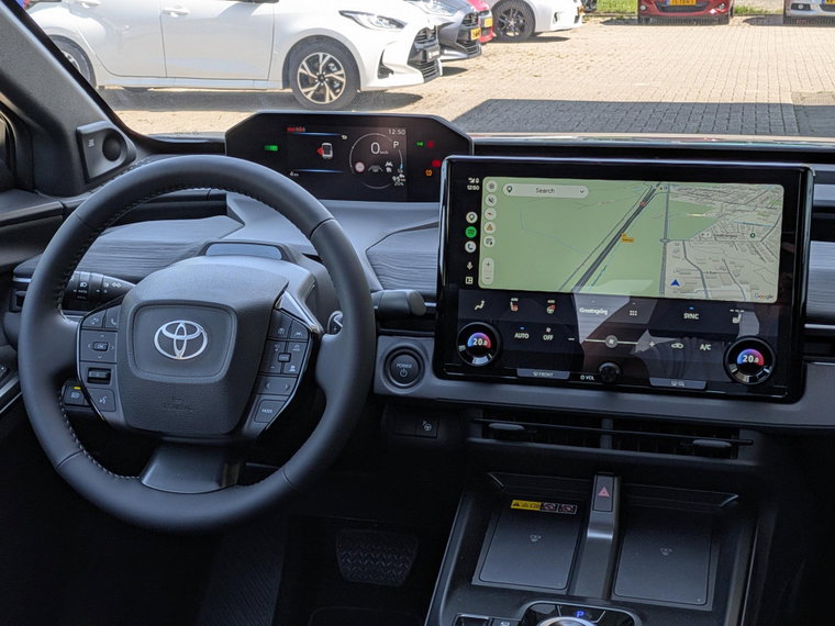 Vehicle Image 31