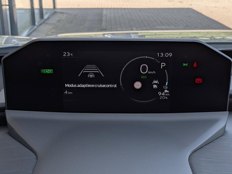 Vehicle Image 35