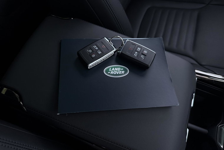 Vehicle Image 18