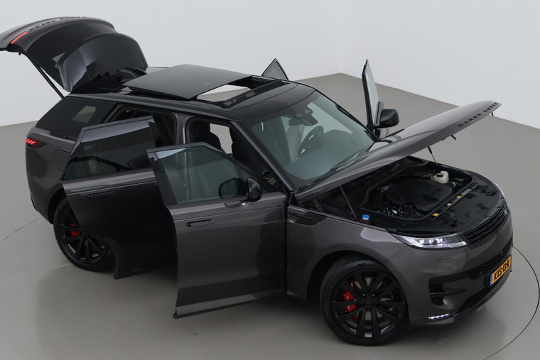 Vehicle Image 6