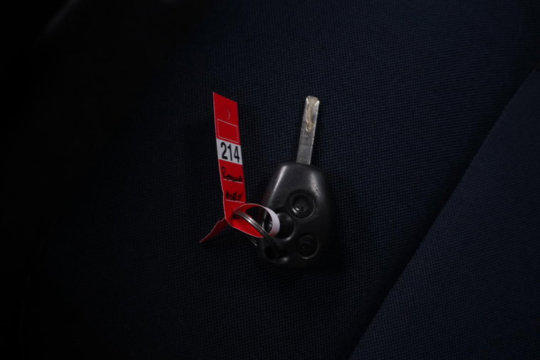 Vehicle Image 34