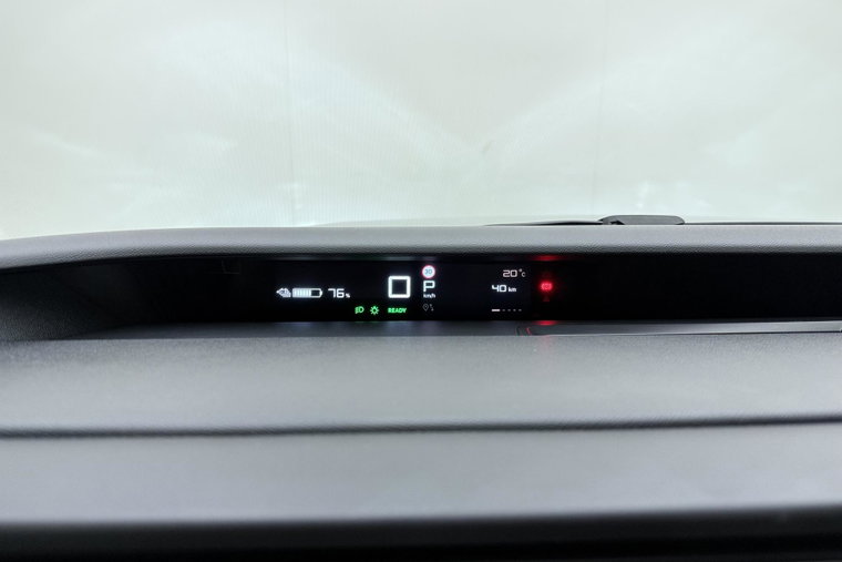 Vehicle Image 33