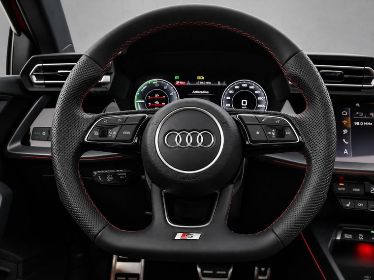 Vehicle Image 20