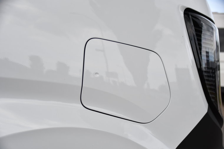 Vehicle Image 17